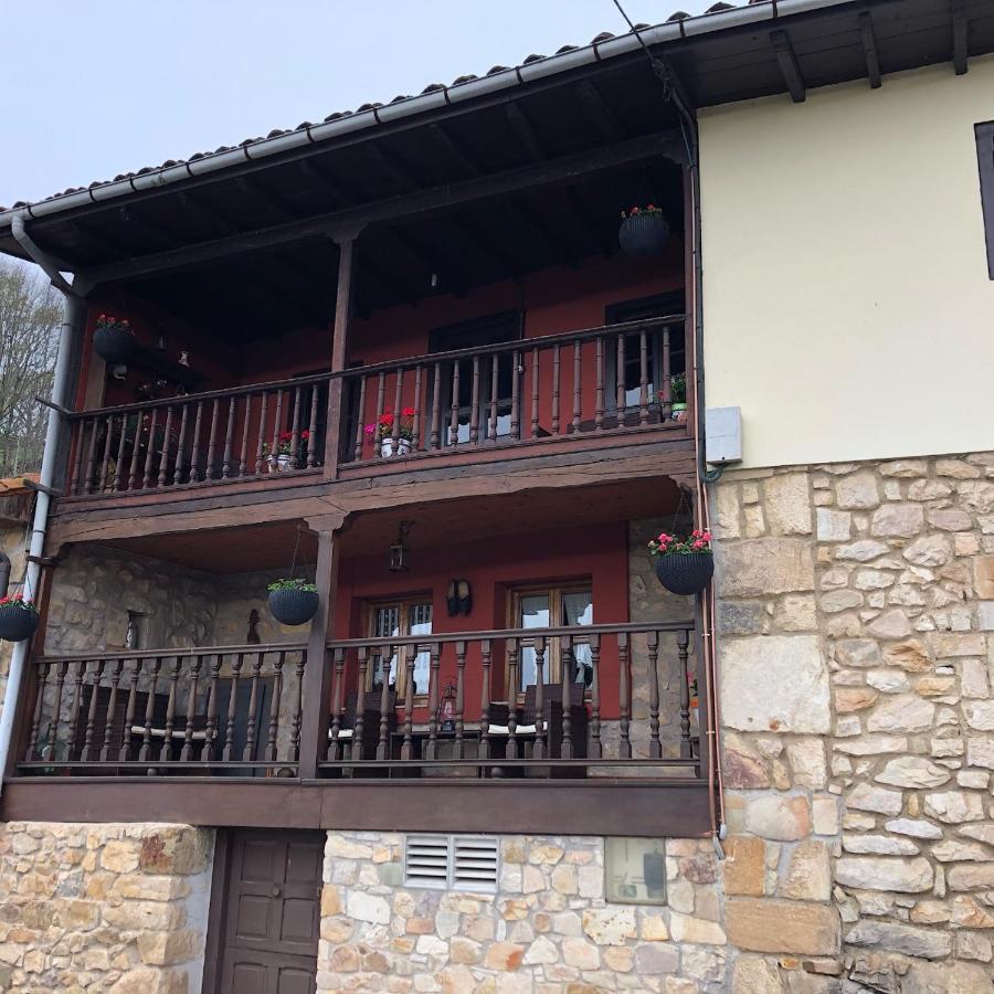 Los Balcones De Nieda Onís Esterno foto