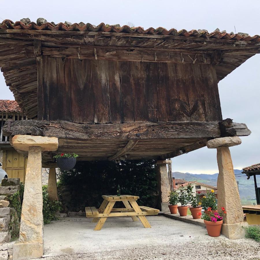 Los Balcones De Nieda Onís Esterno foto