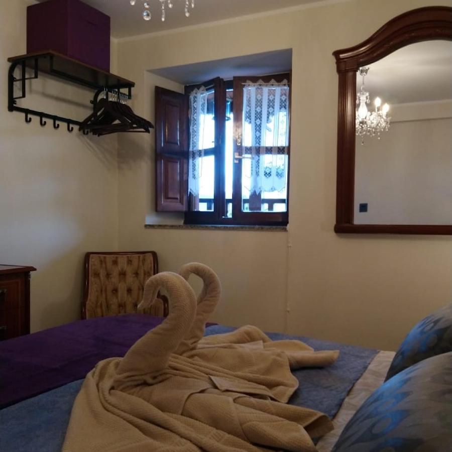 Los Balcones De Nieda Onís Esterno foto