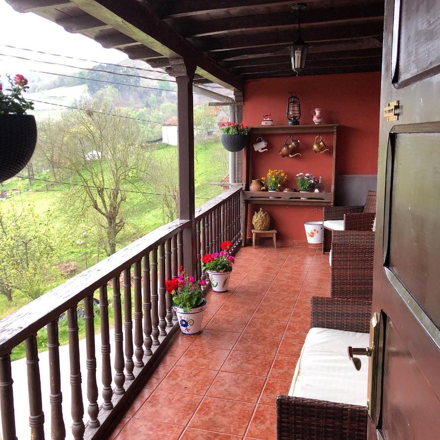 Los Balcones De Nieda Onís Esterno foto